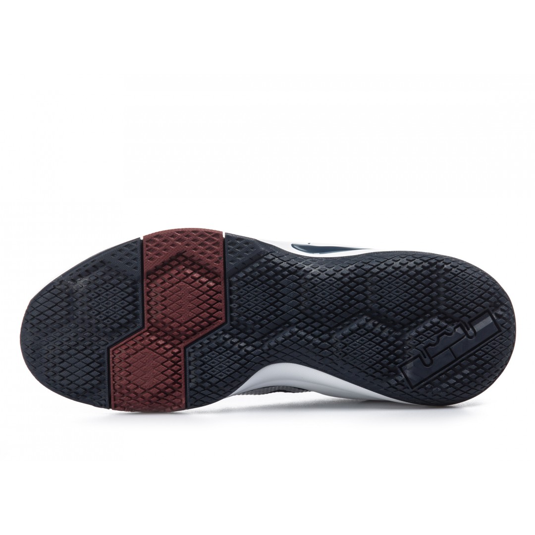 NIKE LEBRON WITNESS II 942518-406 Blue