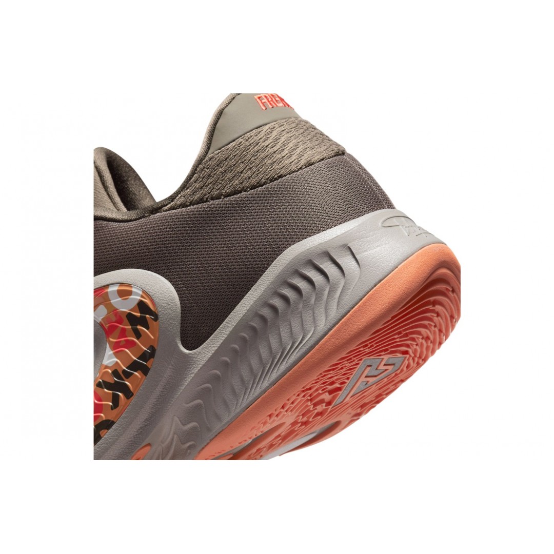 NIKE ZOOM FREAK 4 DJ6149-003 Grey