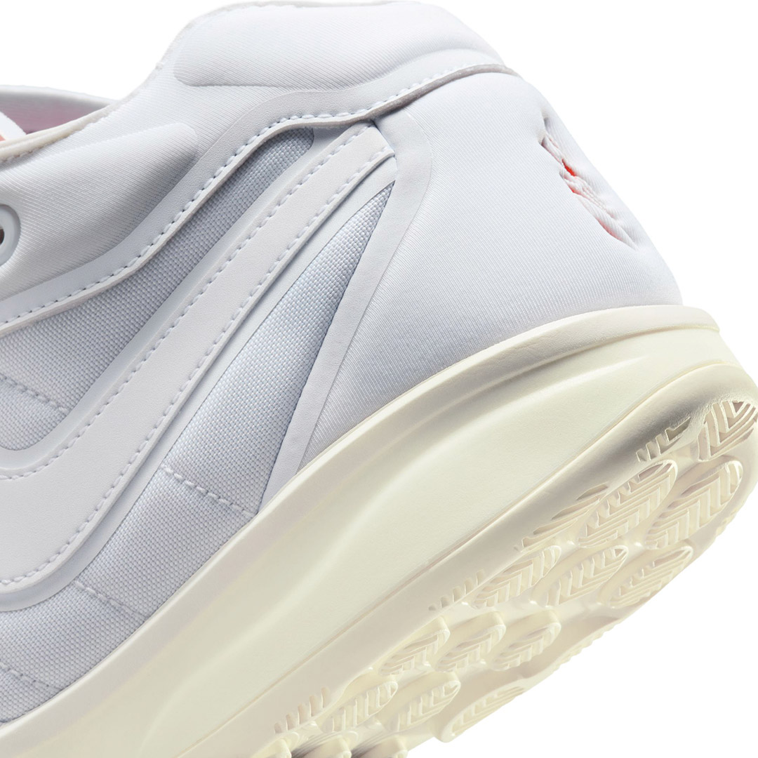 NIKE AIR ZOOM G.T. HUSTLE 2 DJ9405-104 White