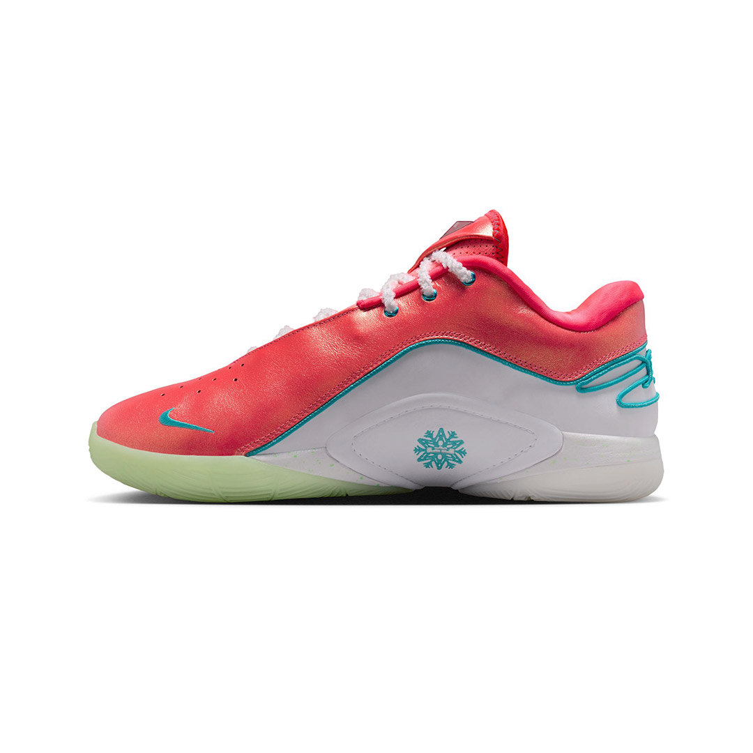NIKE LEBRON XXII XMAS HV5148-600 Colorful
