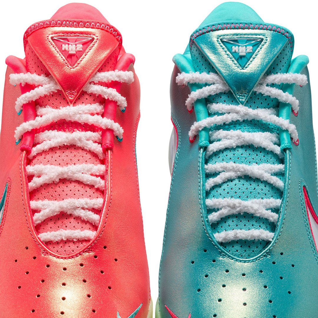 NIKE LEBRON XXII XMAS HV5148-600 Colorful