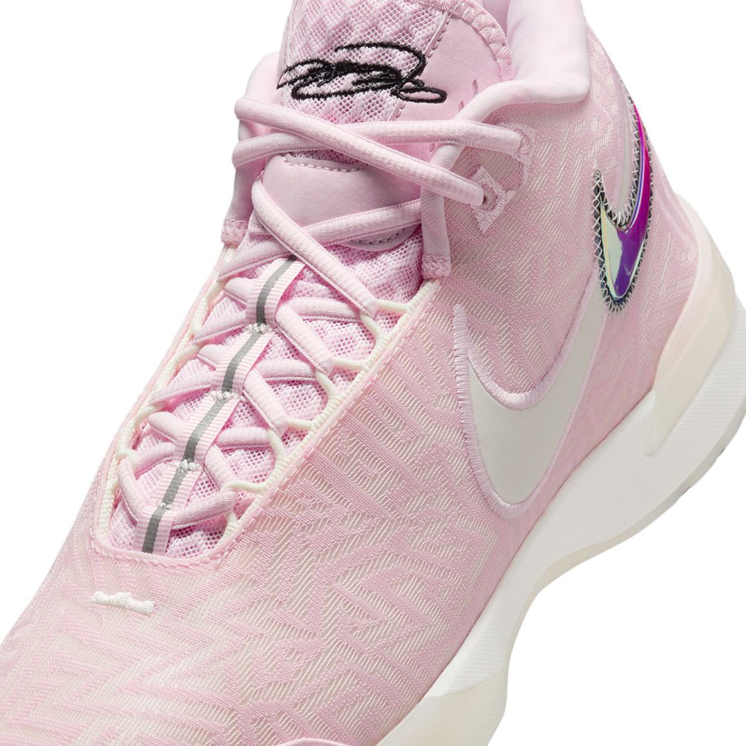 NIKE LBJ NXXT GENISUS HF0712-602 Pink