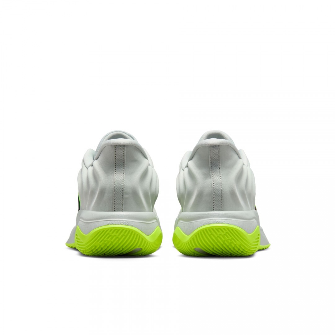 NIKE GIANNIS IMMORTALITY 4 FQ3680-007 Silver