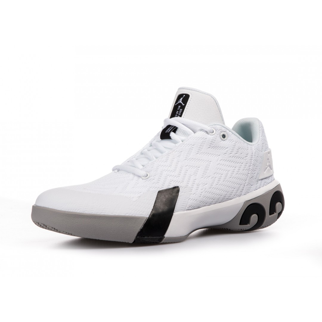 JORDAN ULTRA FLY 3 AO6224-100 White
