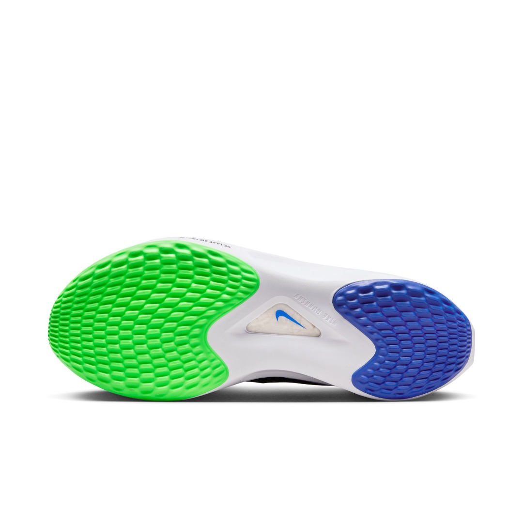 NIKE ZOOM FLY 5 DM8968-101 Colorful
