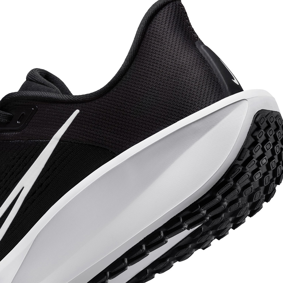 NIKE QUEST 6 FD6033-001 Black