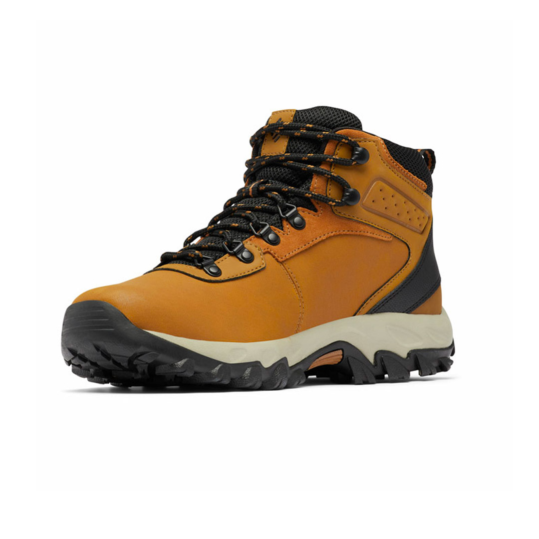 COLUMBIA NEWTON RIDGE PLUS II WATERPROOF BM3970A-291 Brown