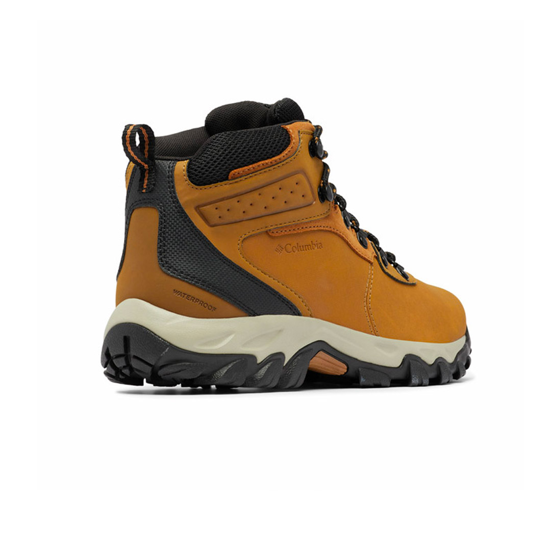COLUMBIA NEWTON RIDGE PLUS II WATERPROOF BM3970A-291 Brown