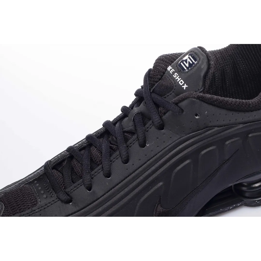 NIKE SHOX R4 104265-044 Black - Outletcenter.gr