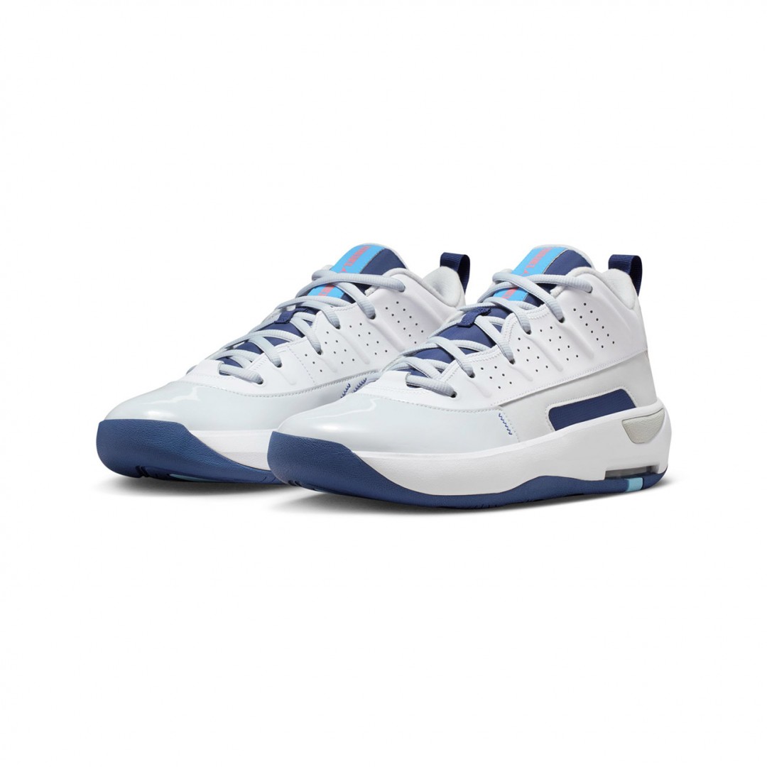 JORDAN MAX AURA 7 HQ2091-101 White