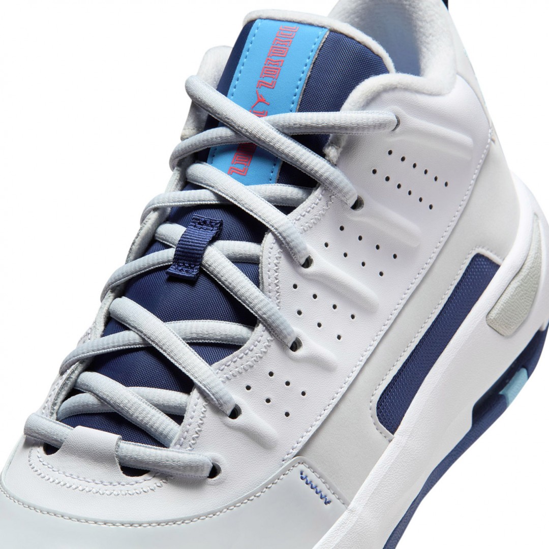 JORDAN MAX AURA 7 HQ2091-101 White