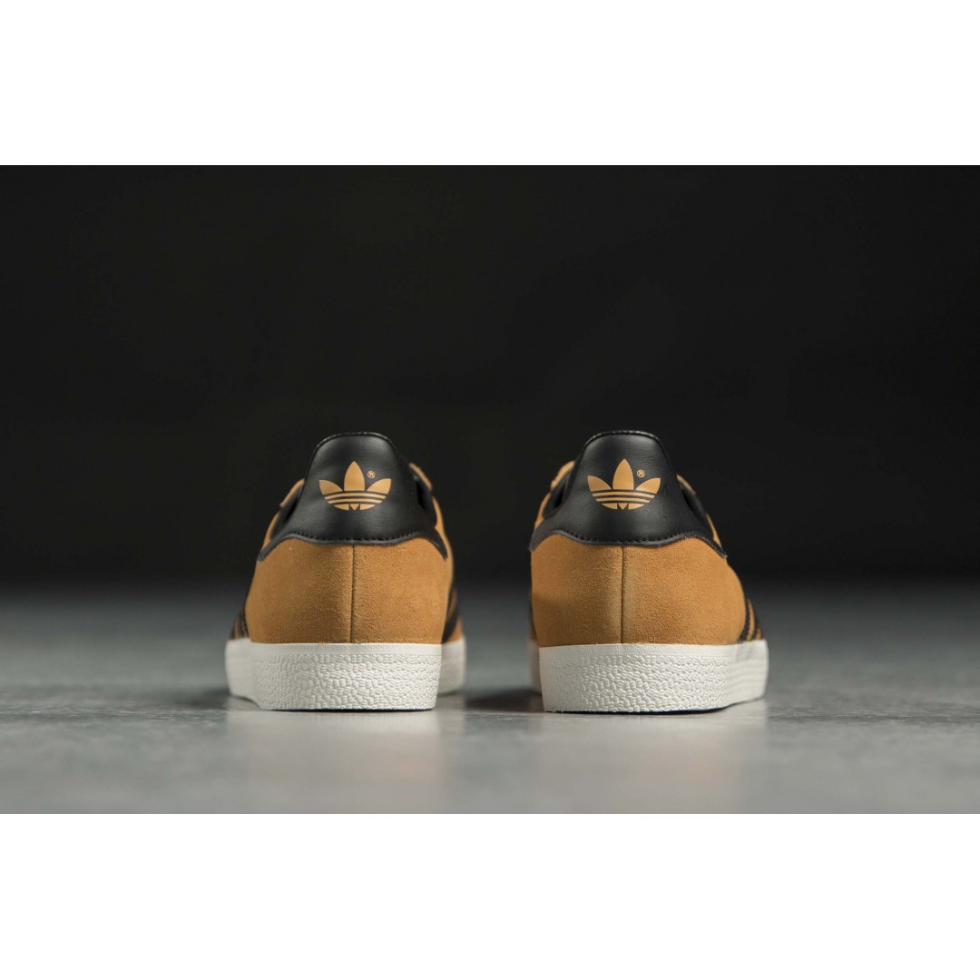 adidas gazelle silver green womens Liberty London X Adidas Originals Gazelle Indoor W (Crew White) – MILK STORE main image 0