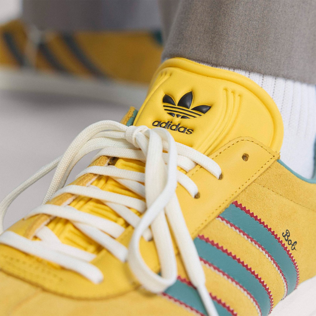 adidas Originals GAZELLE KJ3532 Yellow