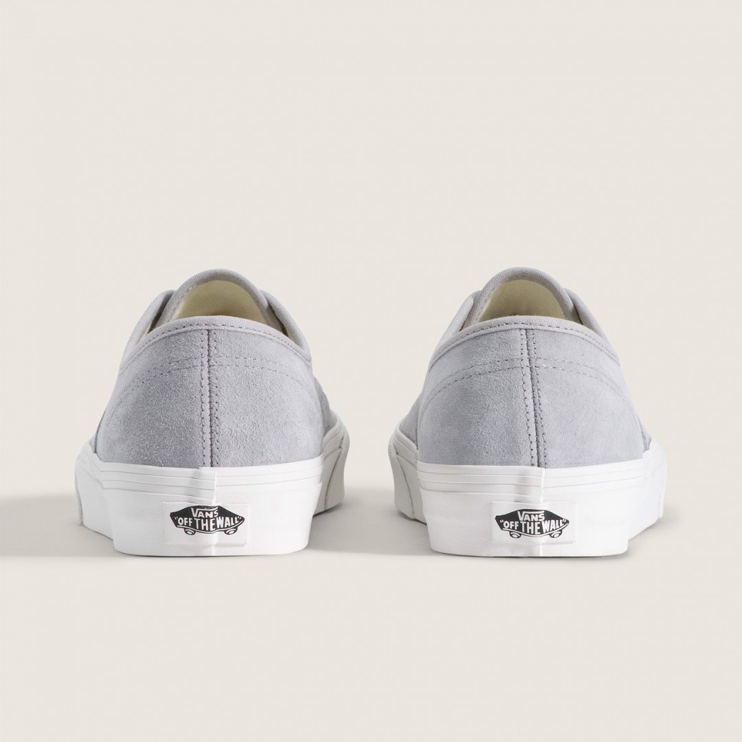 VANS AUTHENTIC PIG SUEDE VN000D7YBH7-BH7 Grey