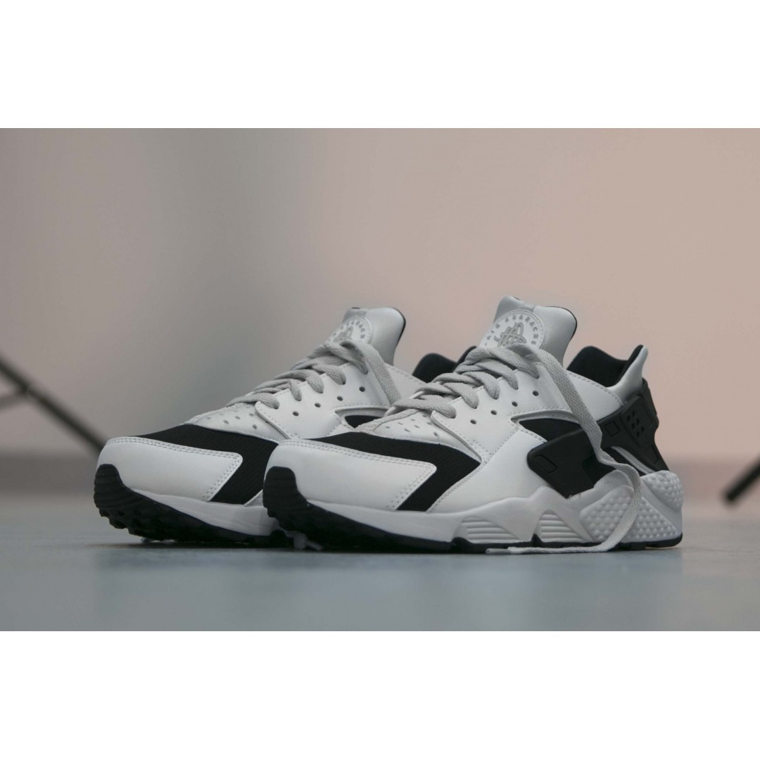 NIKE AIR HUARACHE 318429 White