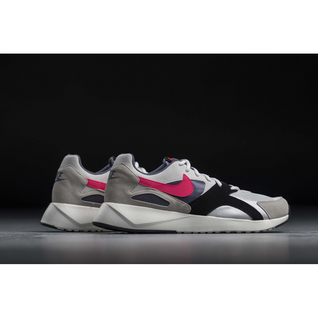 NIKE PANTHEOS 916776 White