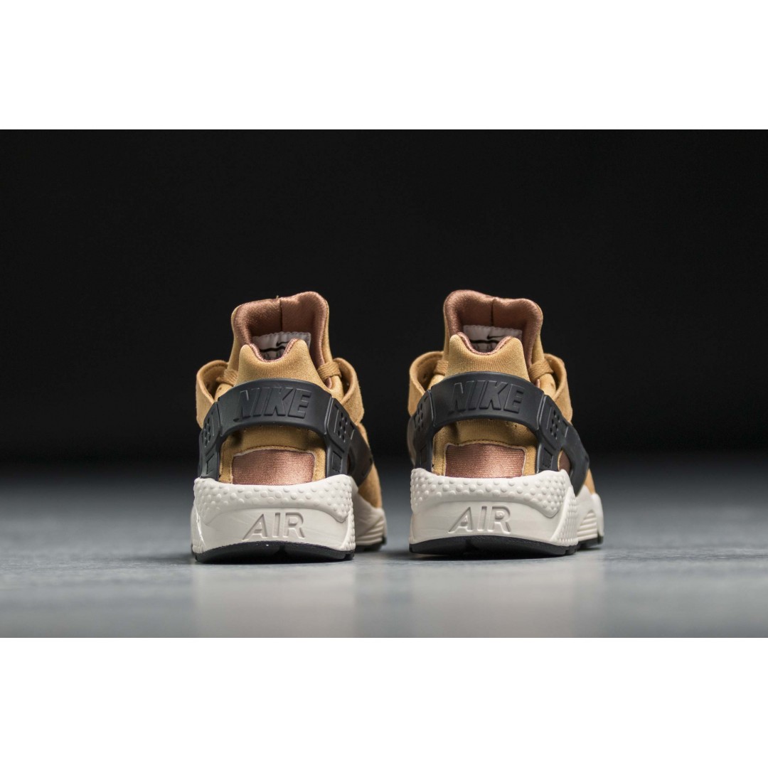 NIKE AIR HUARACHE RUN PREMIUM 704830 Brown