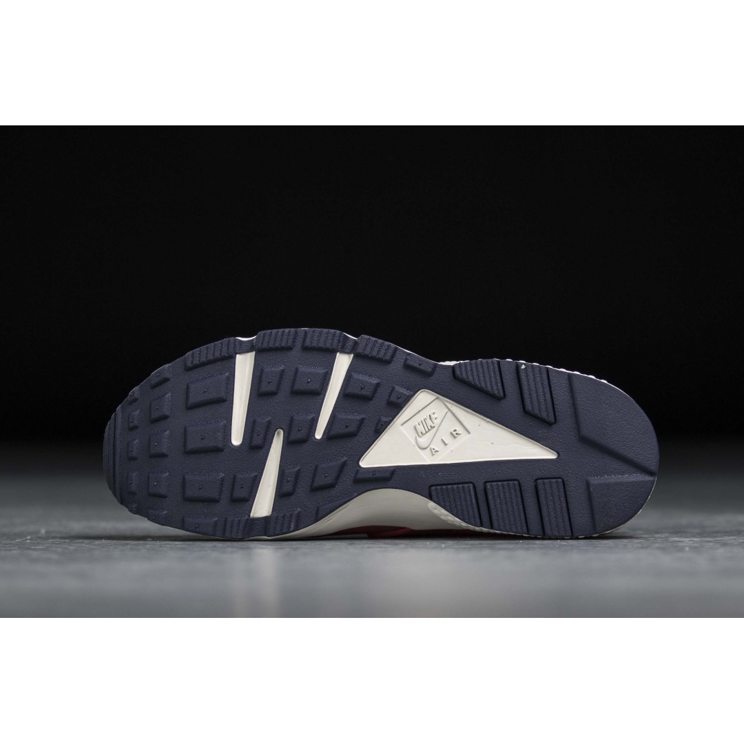 NIKE AIR HUARACHE RUN PREMIUM 704830 Red