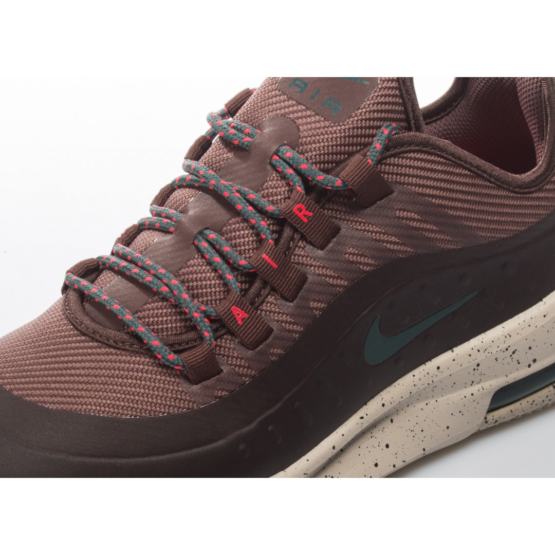 nike air max axis brown