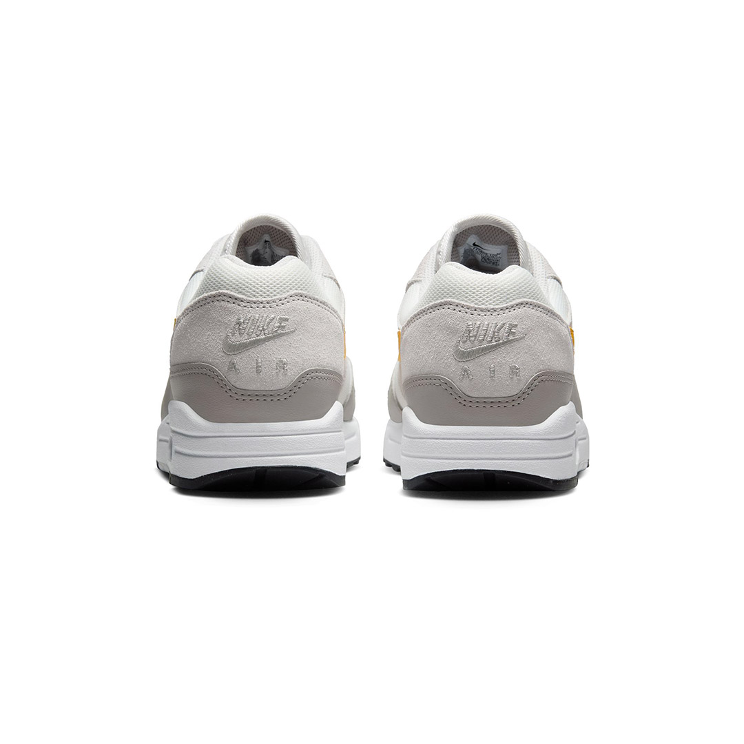 NIKE AIR MAX 1 ESS FZ5808-105 Λευκό