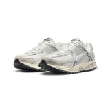 NIKE ZOOM VOMERO 5 SE HF0731-007 Grey Image 1