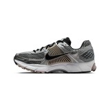 NIKE ZOOM VOMERO 5 FJ4151-007 Grey Image 0
