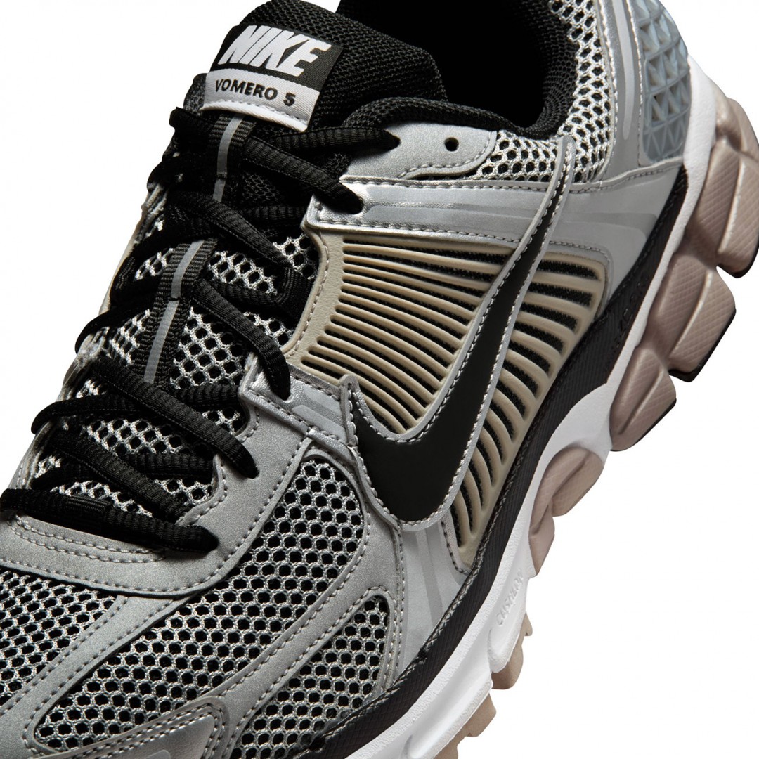 NIKE ZOOM VOMERO 5 FJ4151-007 Grey