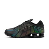 NIKE SHOX R4 SE IM6596-001 Black Image 0