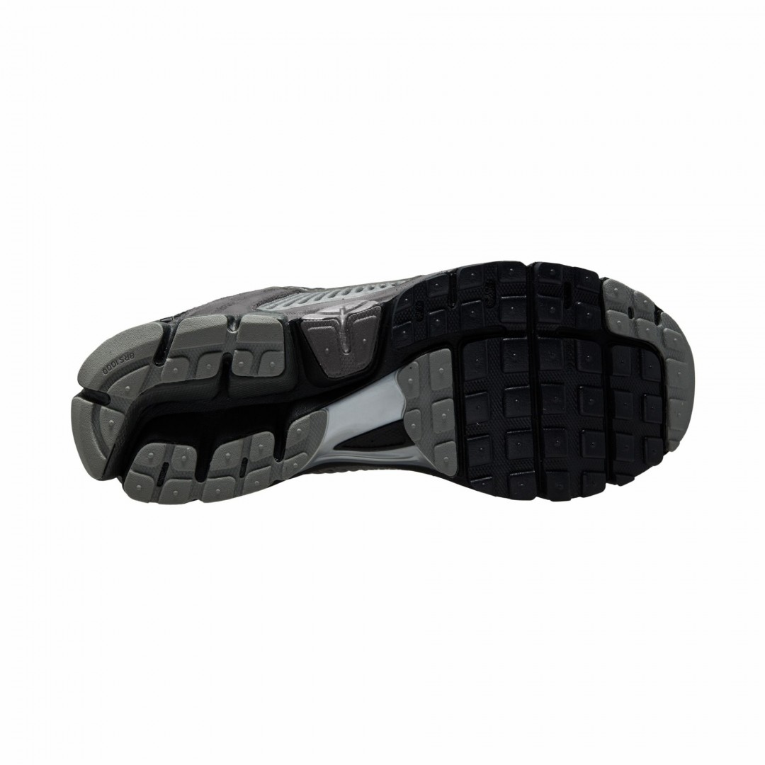 NIKE ZOOM VOMERO 5 HF1553-006 Coal
