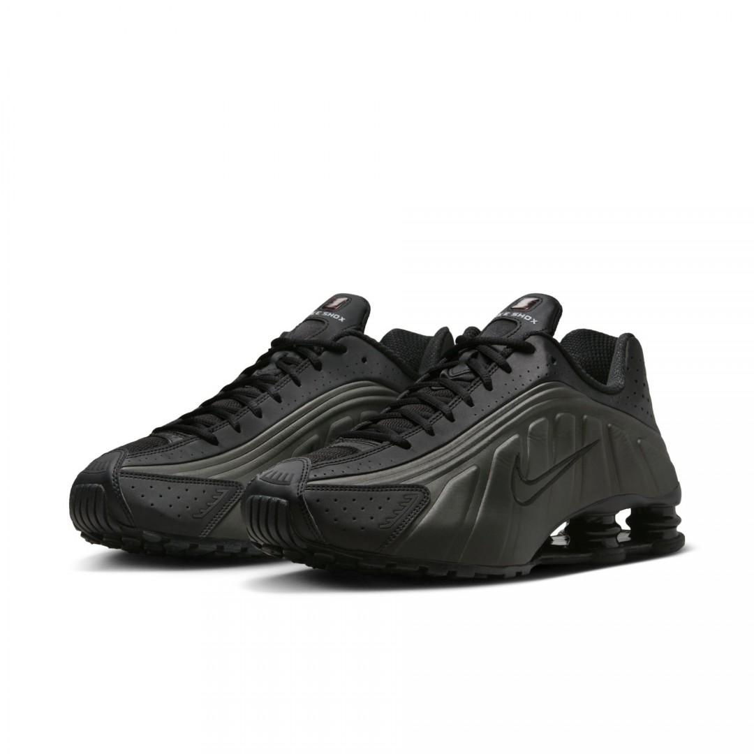 NIKE SHOX R4 HQ1988-001 Black