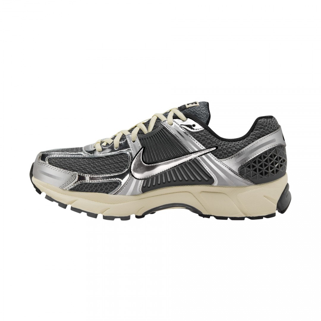 NIKE ZOOM VOMERO 5 IM3486-001 Colorful