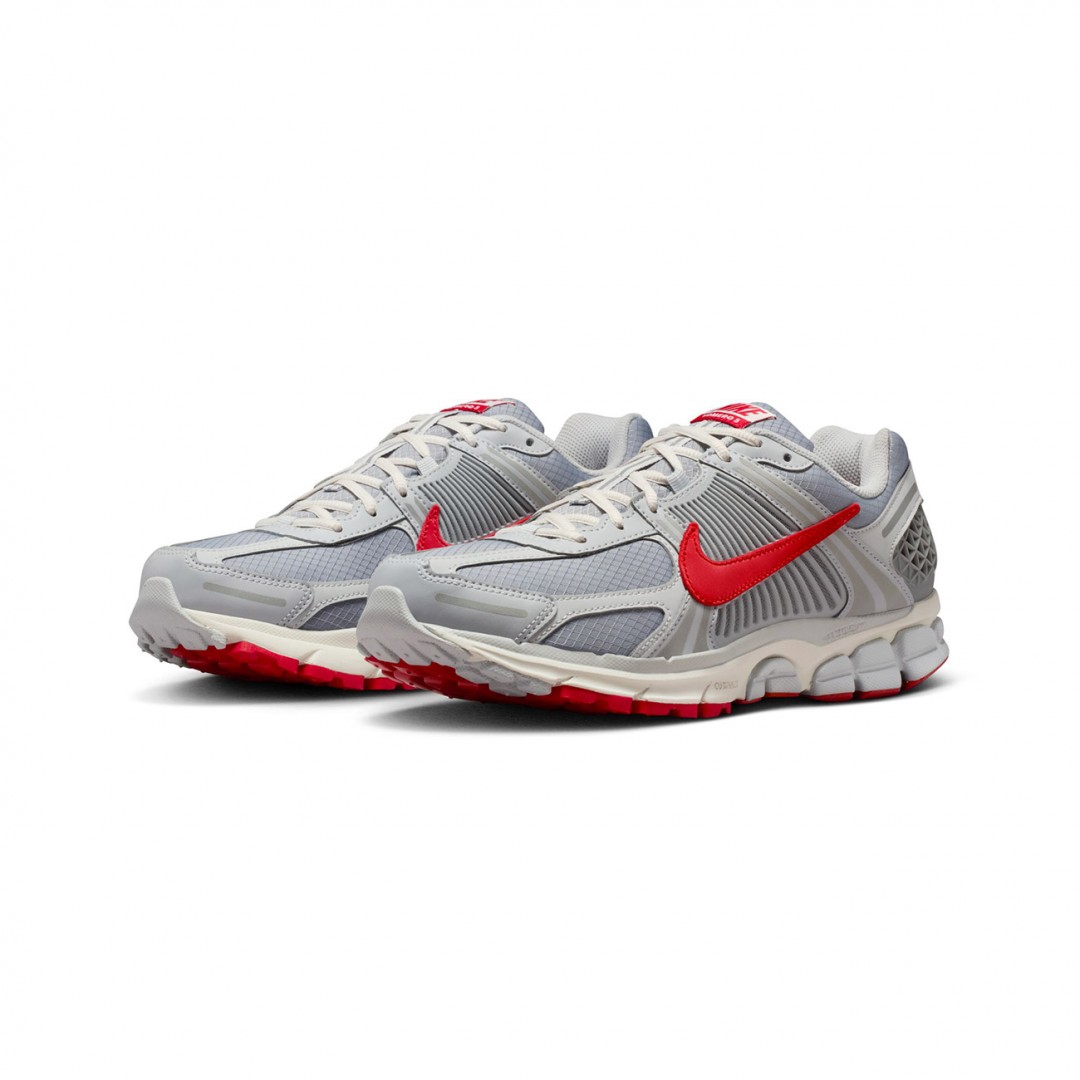 NIKE ZOOM VOMERO 5 SE IQ6589-001 Grey