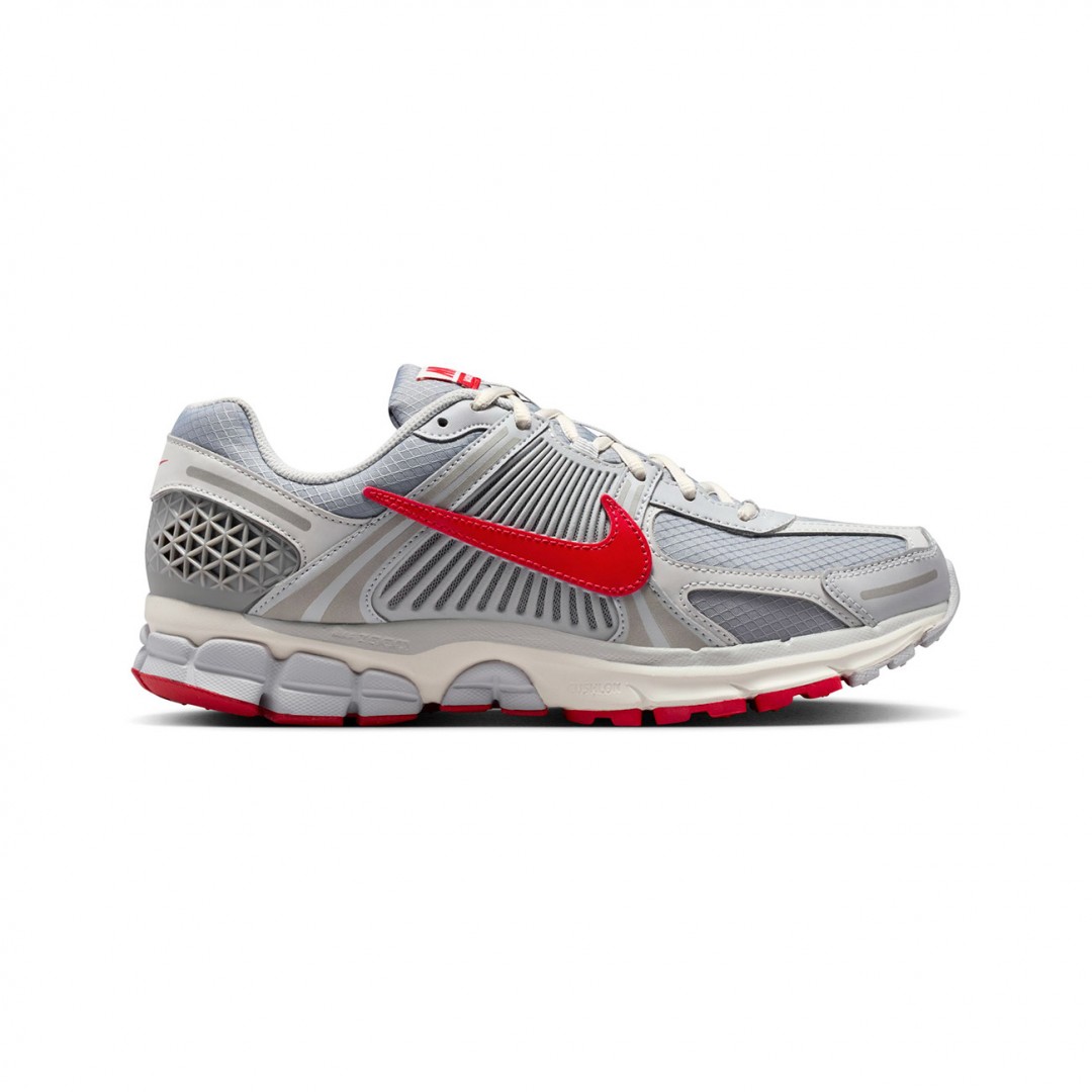 NIKE ZOOM VOMERO 5 SE IQ6589-001 Grey