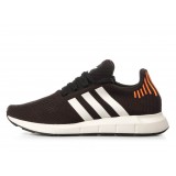 adidas Originals SWIFT RUN B37730 Black Image 