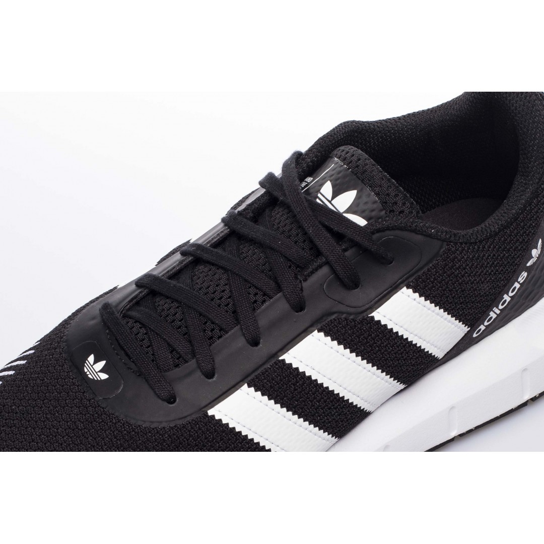 adidas Originals SWIFT RUN RF FV5361 Black