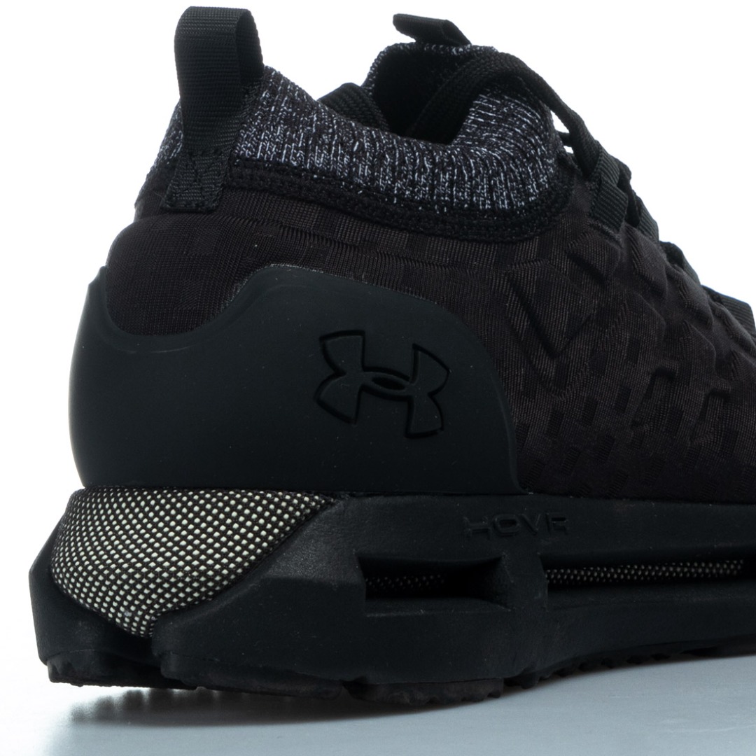 UNDER ARMOUR PHANTOM 1 3028384-001 Black