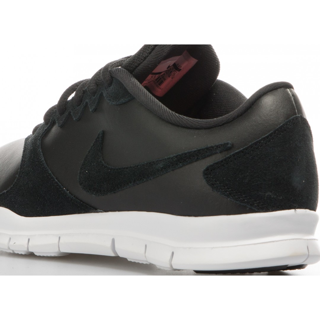 NIKE FLEX ESSENTIAL TR LEATHER AQ8227-001 Black