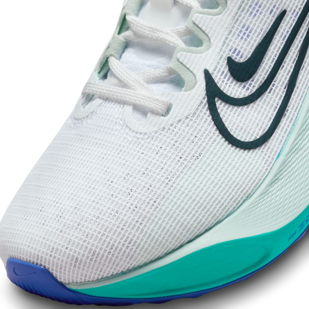 NIKE ZOOM FLY 5 DM8974-101 Λευκό