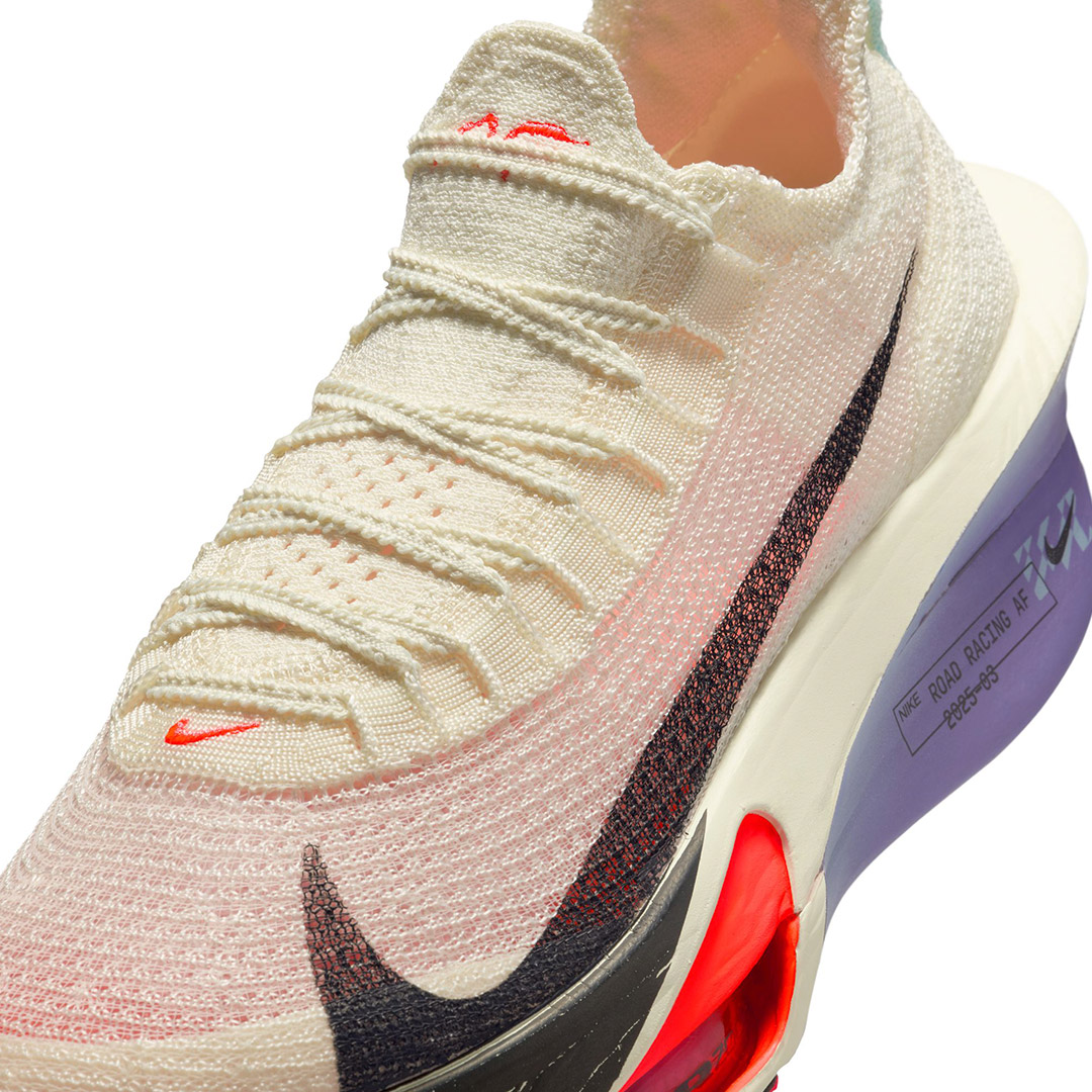 NIKE ALPHAFLY 3 FD8315-101 Μπέζ