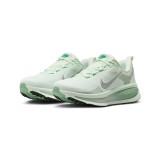NIKE W VOMERO 18 HM6804-300 Οινοπνευματί Εικόνα 1