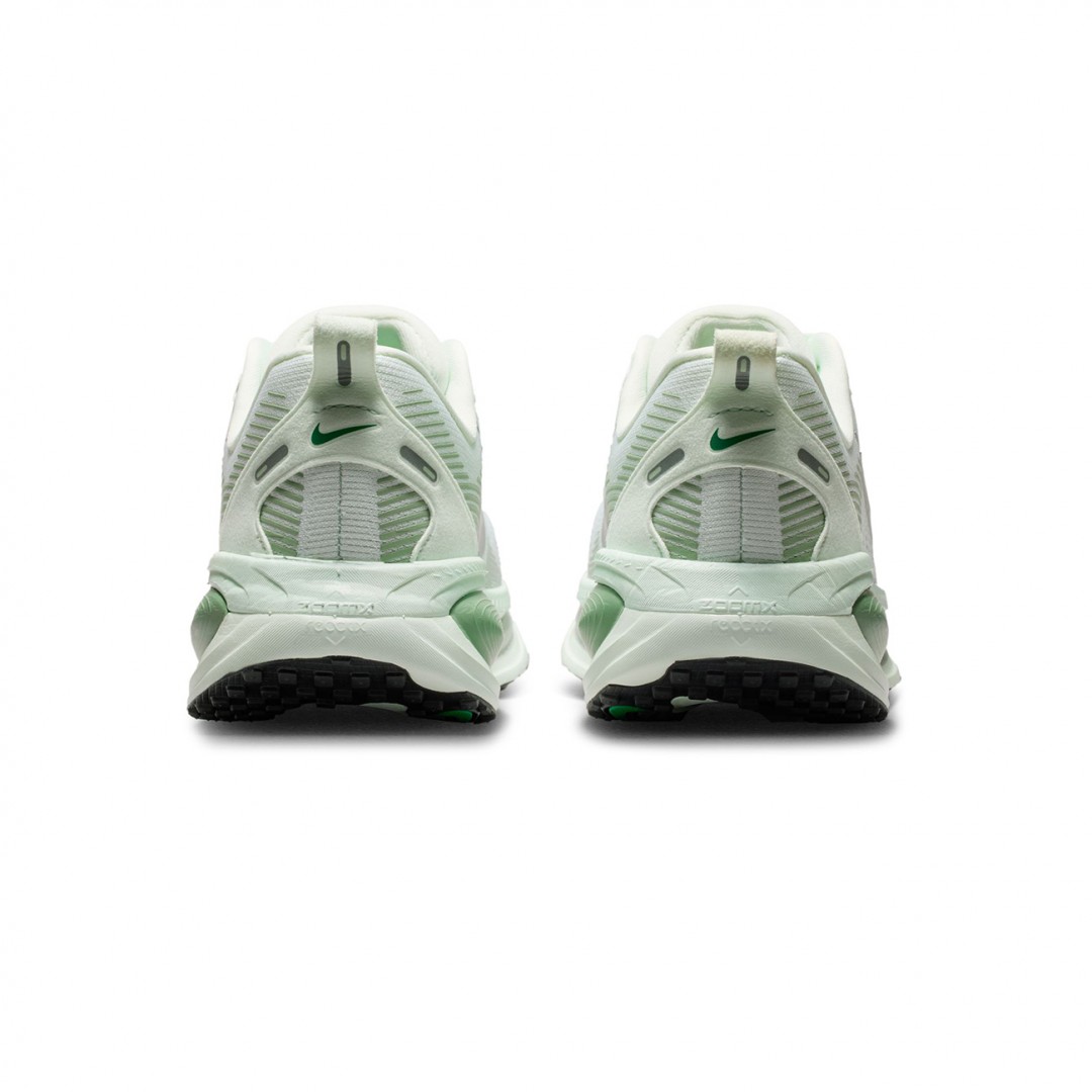 NIKE W VOMERO 18 HM6804-300 Οινοπνευματί