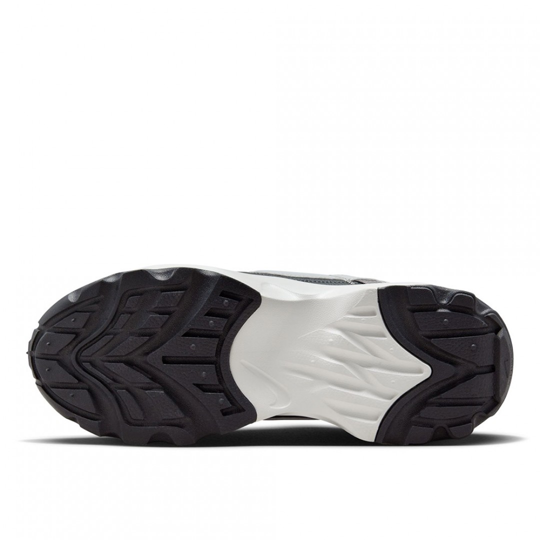 NIKE TC 7900 DD9682-001 Coal