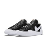 NIKE BLAZER LOW / SACAI DM6443-001 Black Image 1