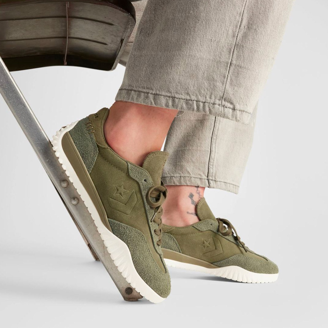 CONVERSE RUN STAR TRAINER COLORFUL SUEDE A13057C Χακί