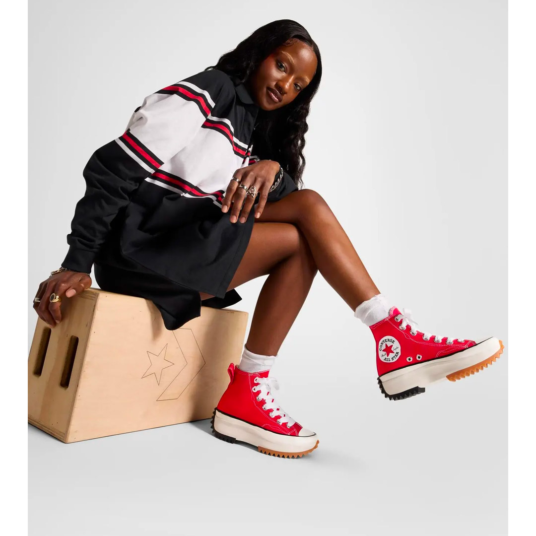 CONVERSE RUN STAR HIKE PLATFORM SKETCH A10421C Red