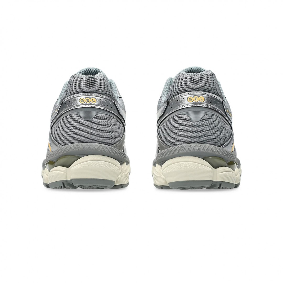 ASICS GEL-CUMULUS 16 1203A733-101 Beige