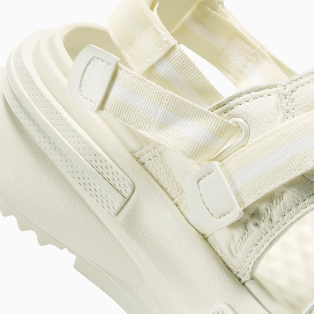 CONVERSE RUN STAR UTILITY SANDAL CX A06481C Ecru