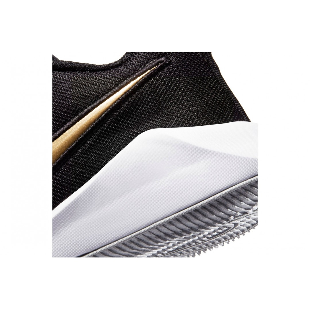 NIKE TEAM HUSTLE QUICK 2 GS AT5298-010 Black