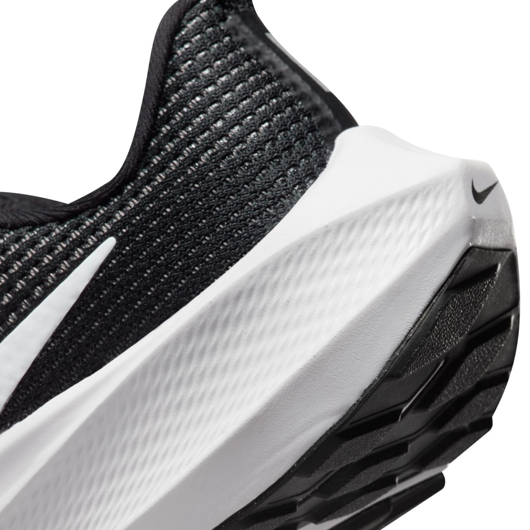 NIKE AIR ZOOM PEGASUS 40 DX2498-001 Μαύρο
