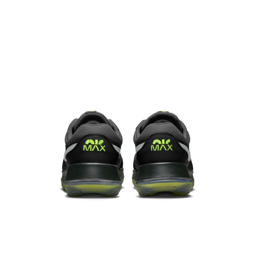 NIKE AIR MAX MOTIF NEXT NATURE DZ5630-001 Black
